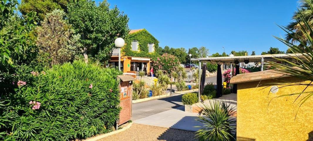 Camping Beau Rivage Hotel Mèze Exterior foto